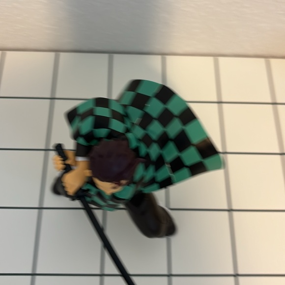 Tanjiro Demon Slayer Figure - Picture 3 of 4